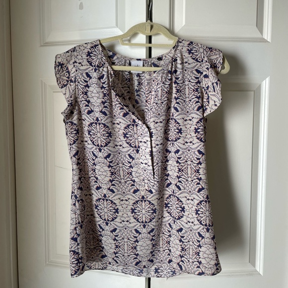 Patterned flutter sleeve blouse - Picture 1 of 4